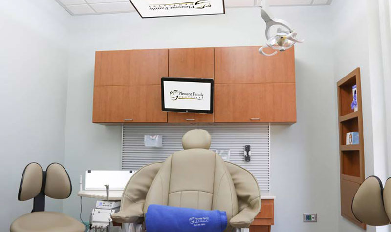Pleasant Family Dentistry dental treatment room with state-of-the-art equipment.